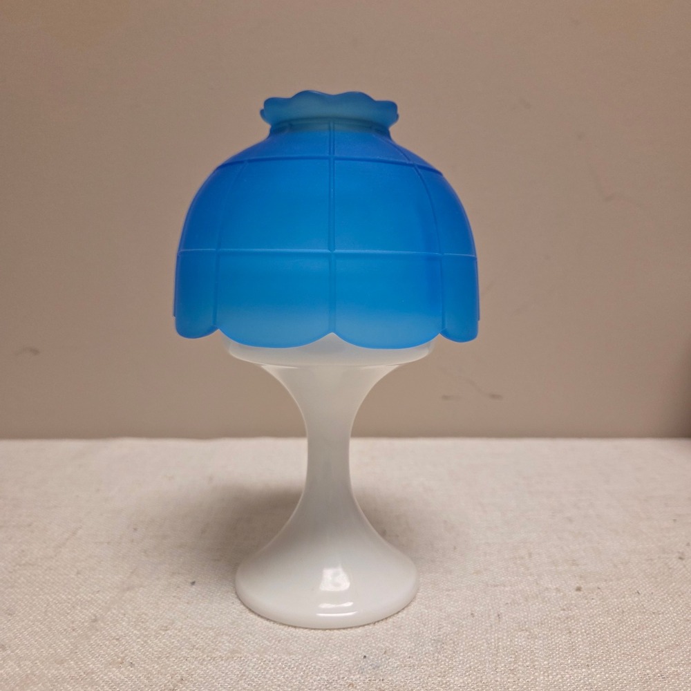 Fenton Blue Satin Glass and White Milk Glass Fairy Lamp Paneled Scalloped Shade‎
